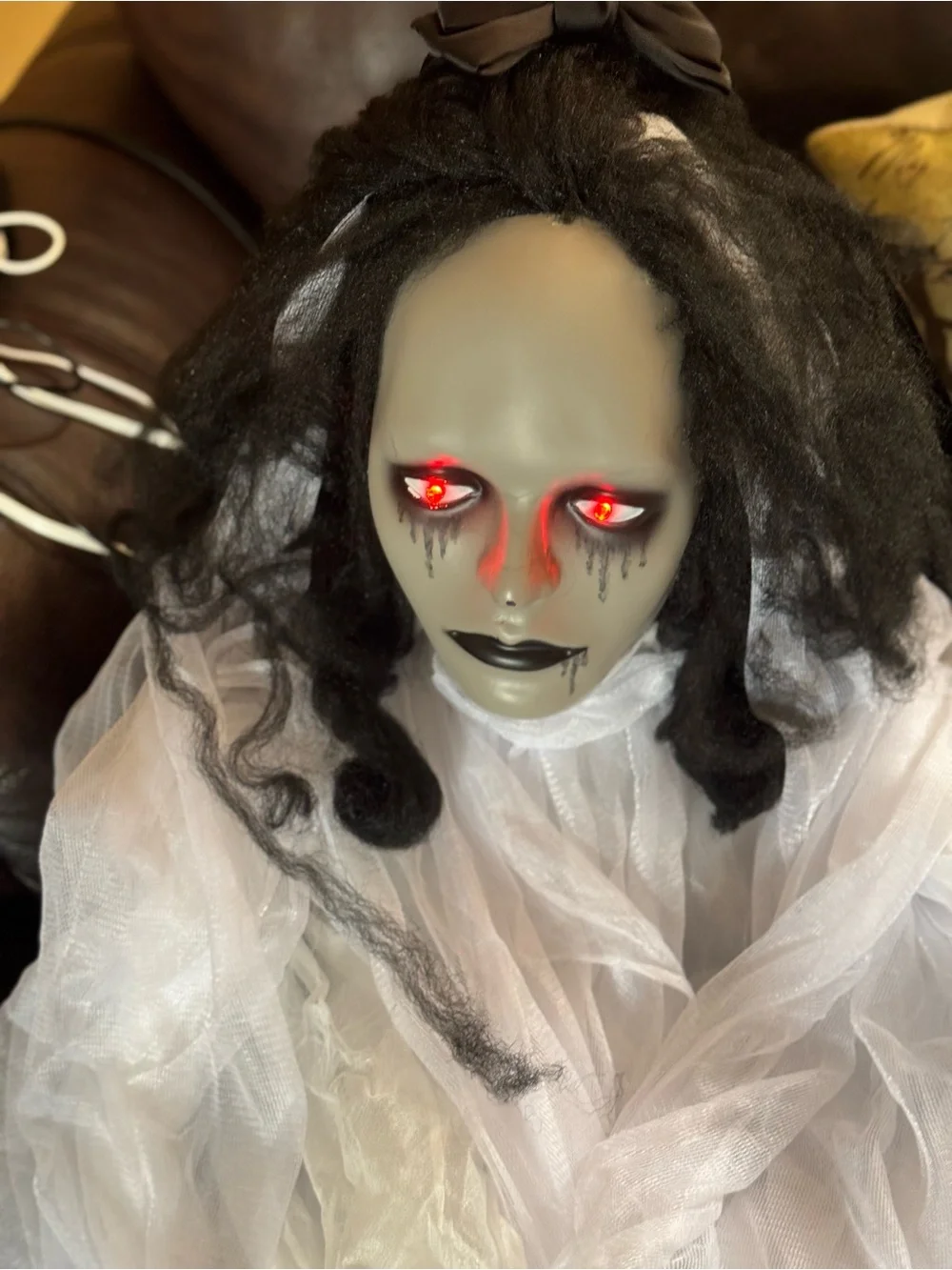 Halloween 43” Blinking eyes and screaming sounds from the Ghost Girl Prompt for